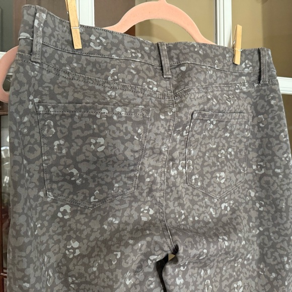 Talbots Gray Patterned Jeggings - Picture 9 of 11